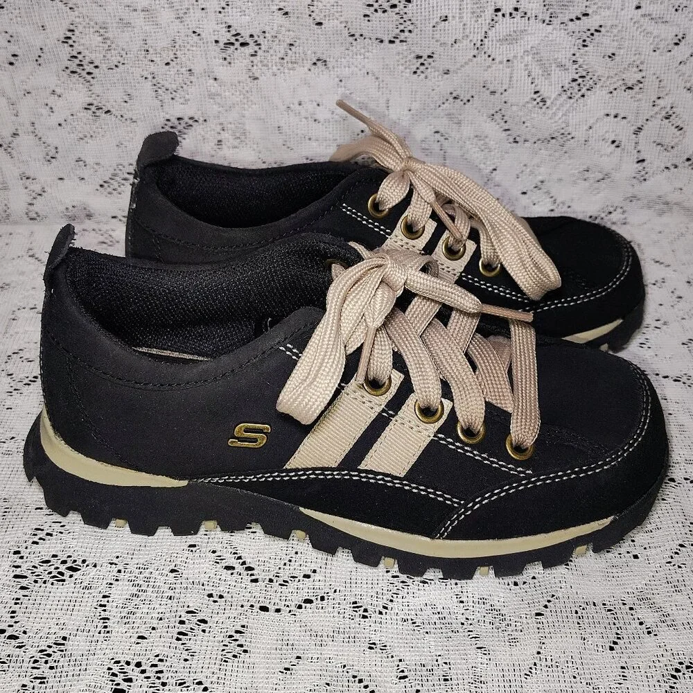 Skechers Women's 5.5 Casual Lace Up Sneakers Black Leather Beige - Picture 3 of 8